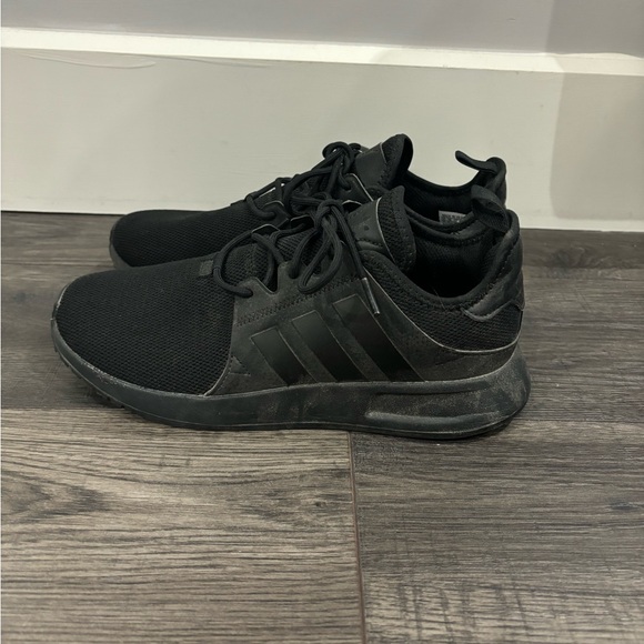 Adidas Women Sneakers - Picture 4 of 6